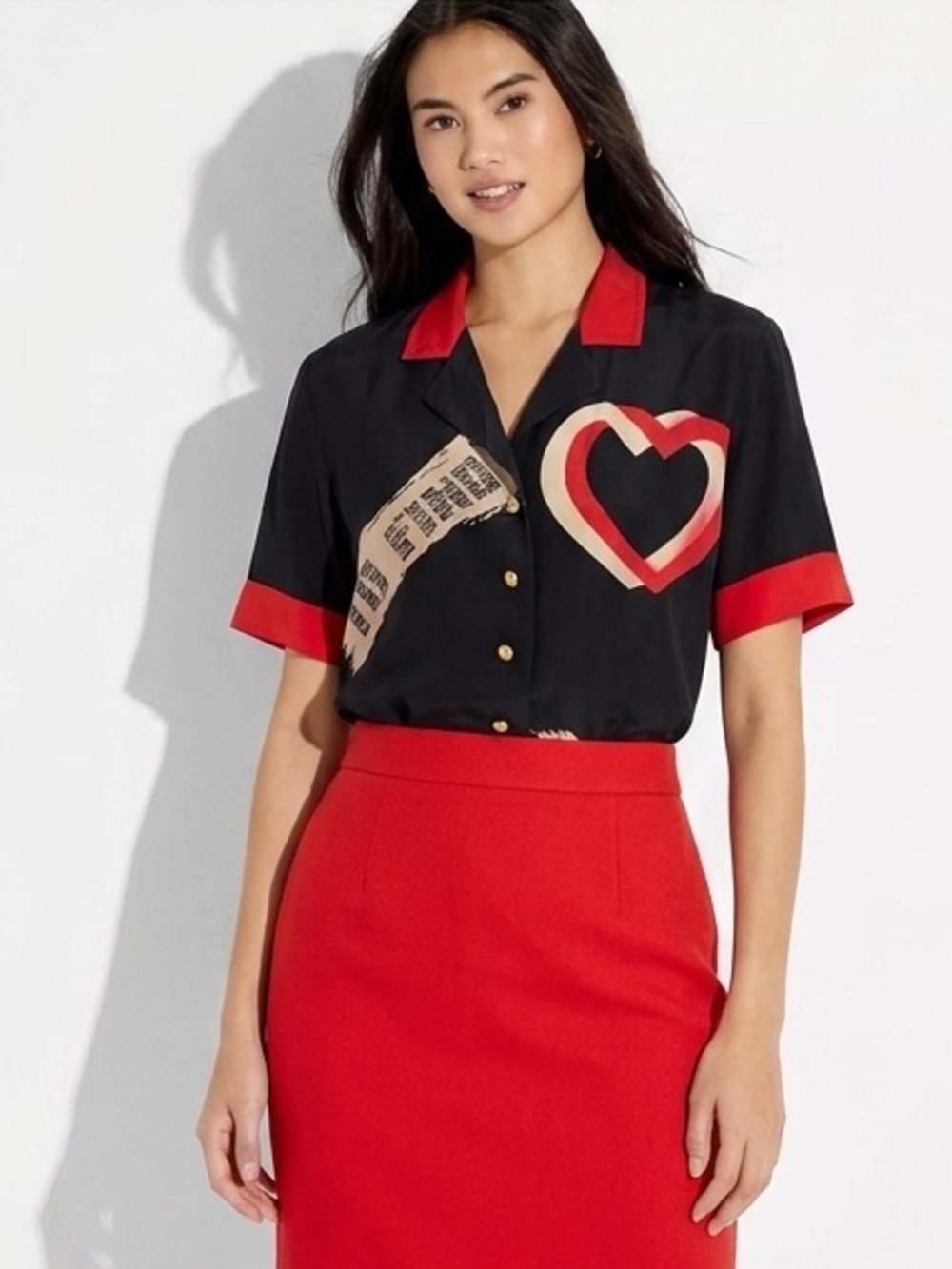ESCADA Vintage Silk Blouse Hearts Graphic Button Italy Shirt Top Lightweight Red